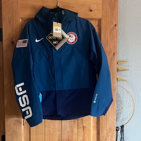 Nike Navy Team USA Gore-Tex Jacket - Picture 1 of 7